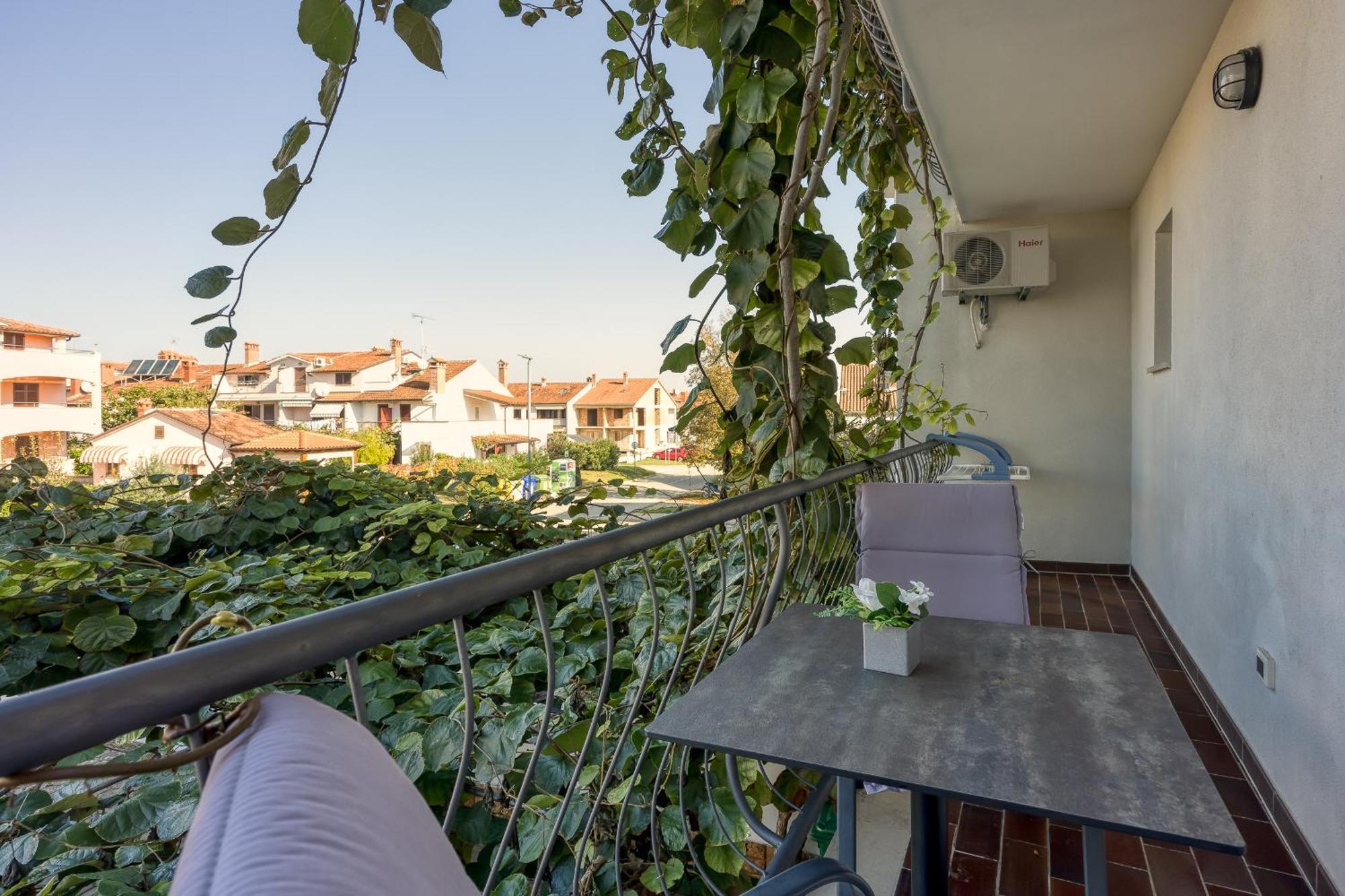 Apartments Orbanic 로비니 외부 사진