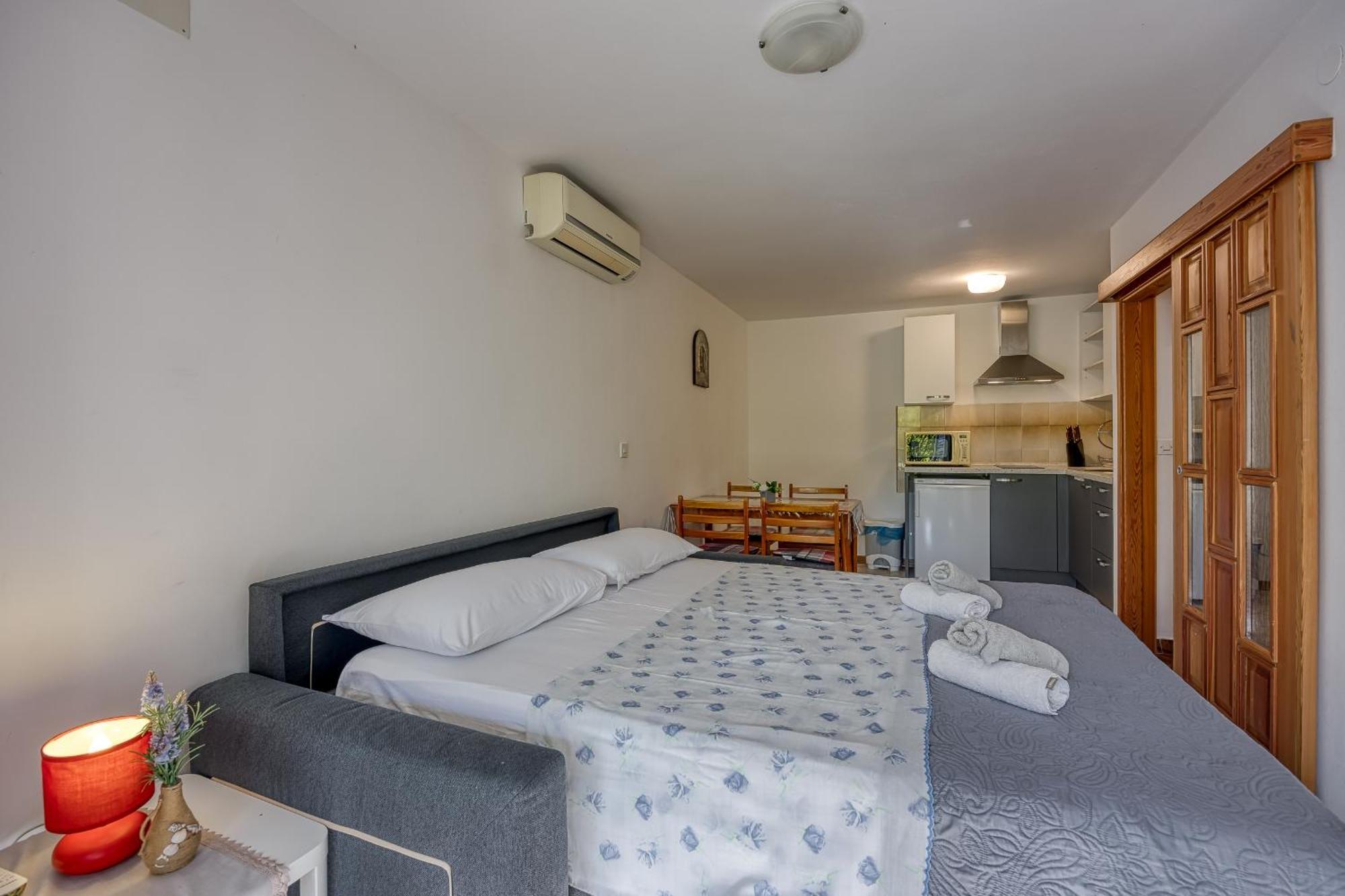 Apartments Orbanic 로비니 외부 사진