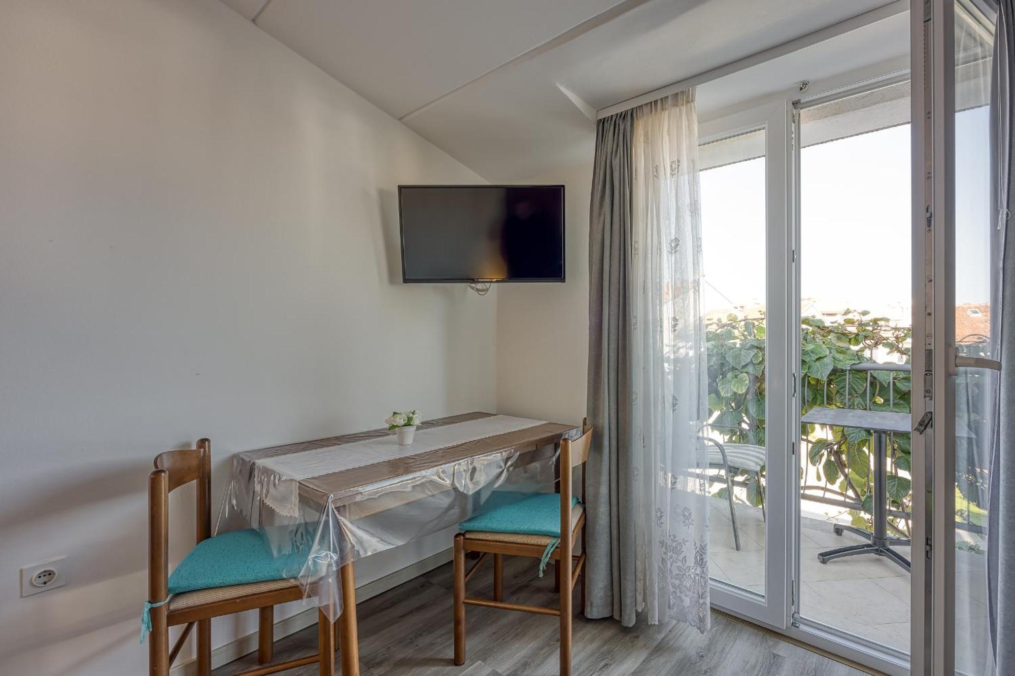 Apartments Orbanic 로비니 외부 사진